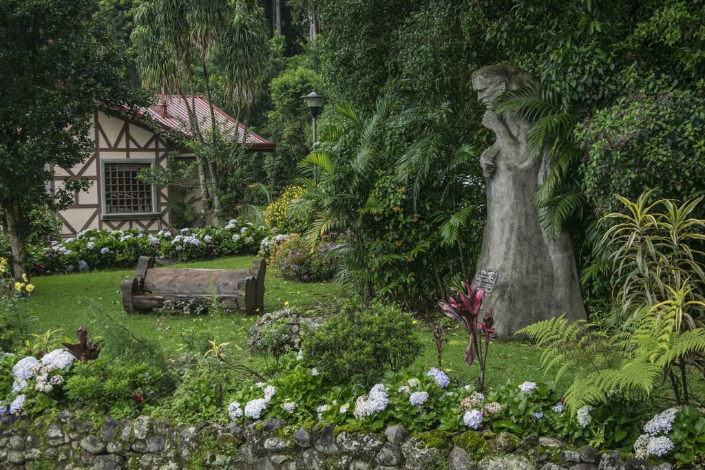Hotel Chalet Tirol エレディア エクステリア 写真
