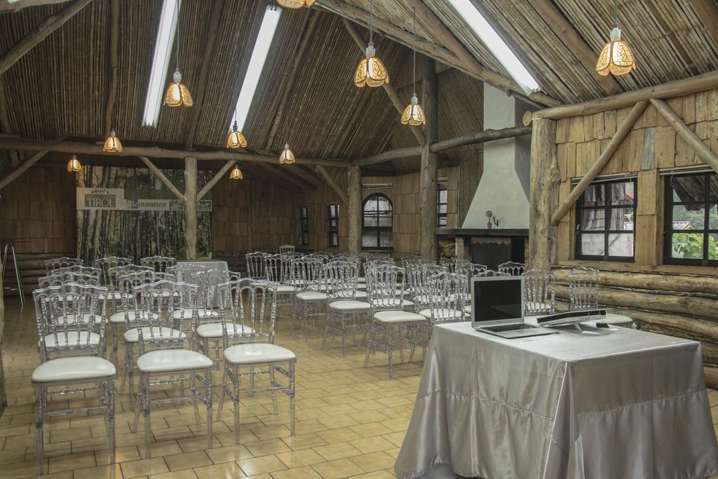 Hotel Chalet Tirol エレディア エクステリア 写真
