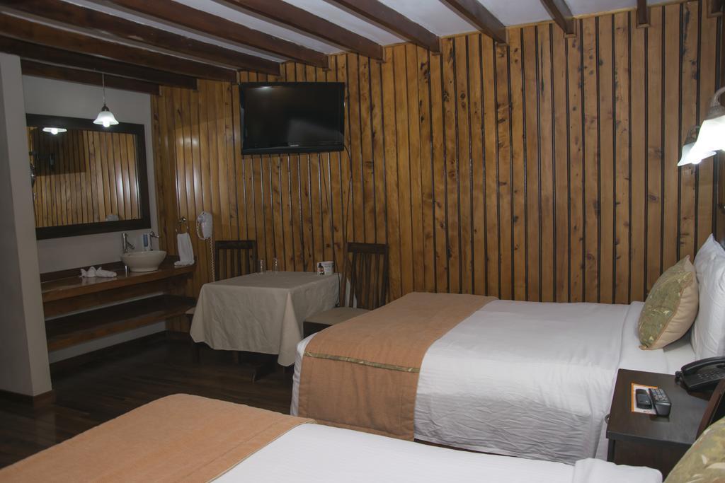 Hotel Chalet Tirol エレディア 部屋 写真