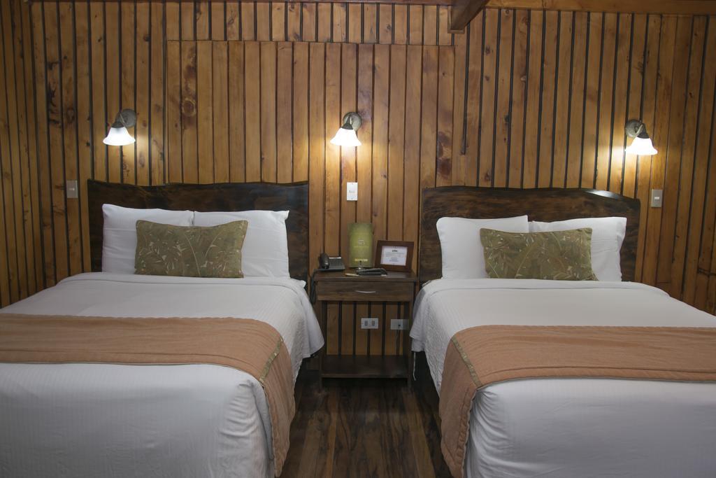 Hotel Chalet Tirol エレディア 部屋 写真
