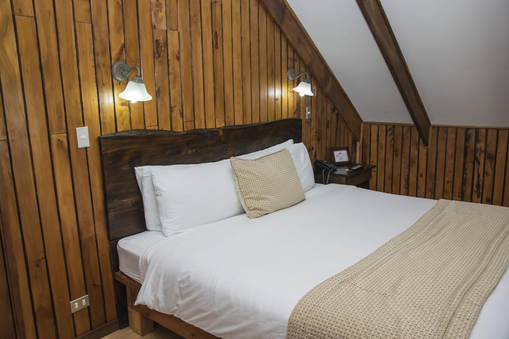 Hotel Chalet Tirol エレディア 部屋 写真