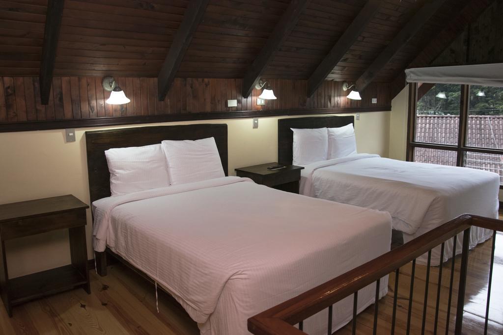 Hotel Chalet Tirol エレディア 部屋 写真